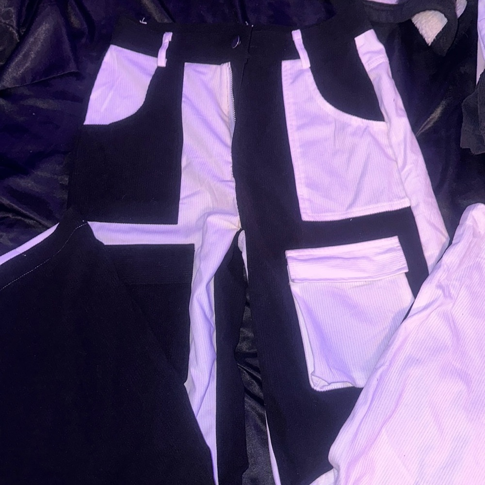 Corduroy black and white cargo pants
